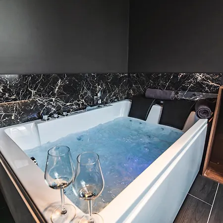 Balneo Des Sacres-reims-centre アパート ランス