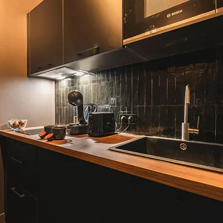 Balneo Des Sacres-reims-centre * ランス