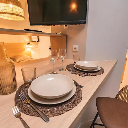 Balneo Des Sacres-reims-centre アパート