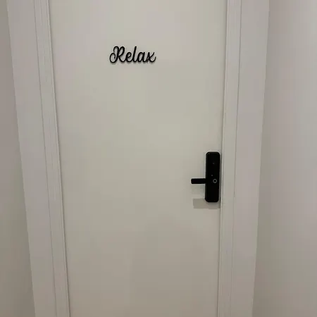 Balneo Des Sacres-reims-centre Apartman Reims