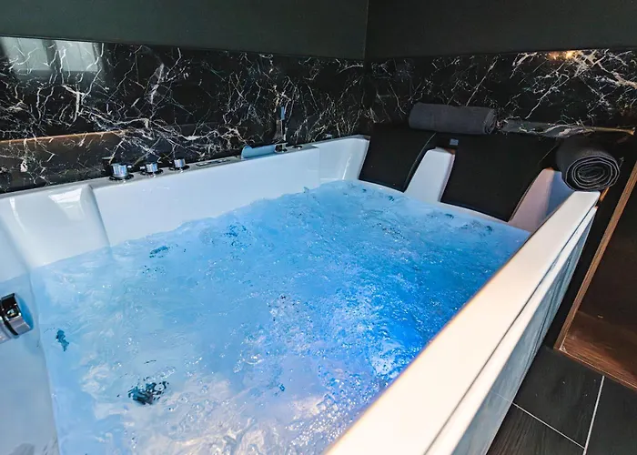 Balneo Des Sacres-reims-centre Lägenhet